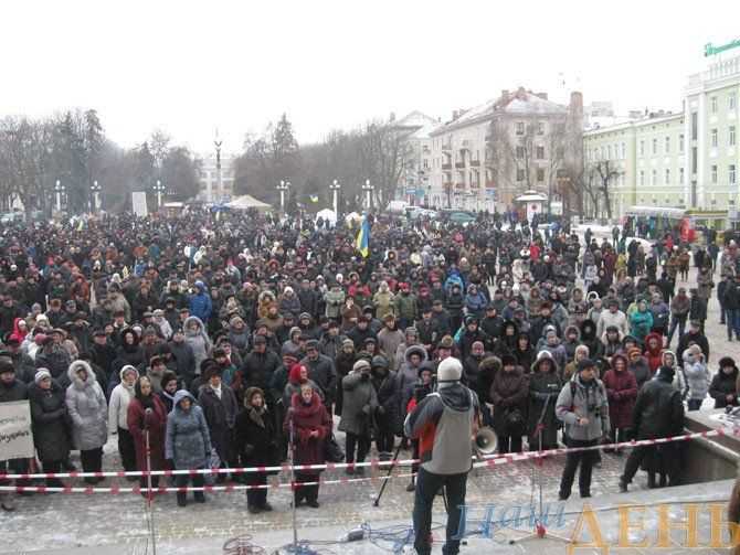 «Разом і до кінця!» – скандують тернополяни і вирушають до Києва