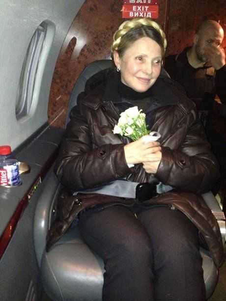 Тимошенко випустили. Вона йде на президентські вибори