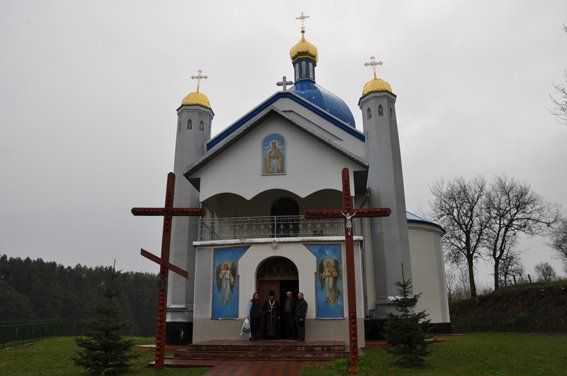 На Тернопільщині 19-річний юнак пограбував церкву і місяць відпочивав 