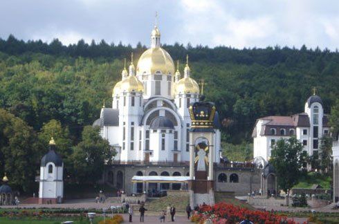 Всеукраїнська проща в Зарваниці збере більше 100 тисяч прочан