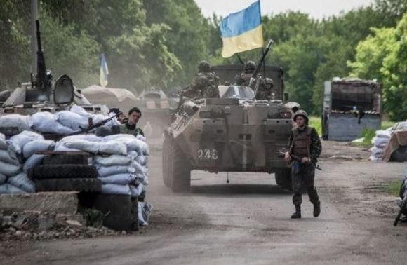 Найкращі дипломати - українські вояки, що тримають оборону на східному фронті
