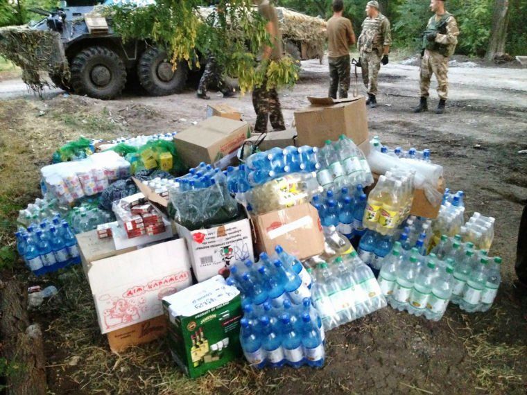 Тернополяни відправили на схід України 10 тонн допомоги для військових