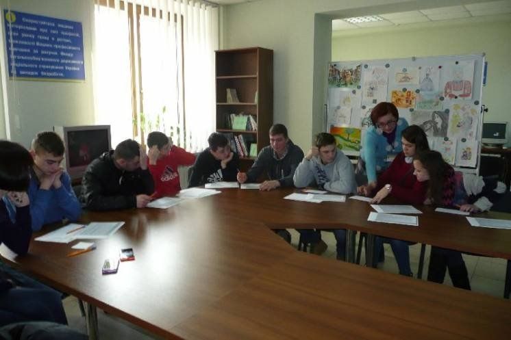 У Тернопільський центр зайнятості завітали вихованці дитячого будинку (ФОТО)