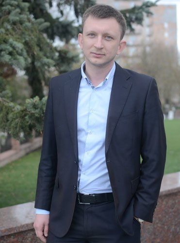 Тарас Ярославович МАРШАЛОК - к. е. н., доцент кафедри податків і фіскальної політики ТНЕУ