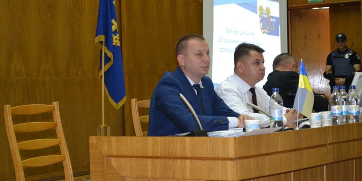 У Тернополі 53 депутати облради нарешті проголосували за внесення змін до перспективного плану (Фото)