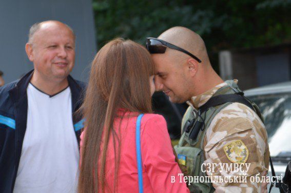 Бійці міліцейського батальйону “Тернопіль” повернулися із зони АТО (ФОТО)