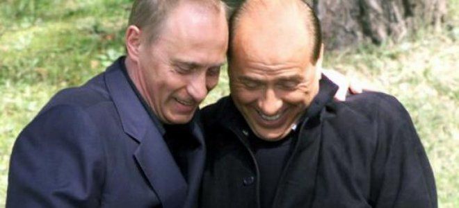 Путін повіз Берлусконі в Крим (ФОТО)