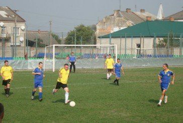 Священики Тернопільсько-Зборівської архиєпархії та Стрийської єпархії грали у футбол (ФОТО)