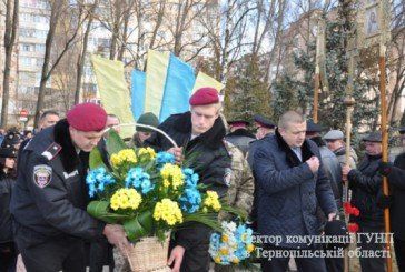 Як Тернопільські поліцейські вшановували жертв Чорнобильської трагедії (ФОТОРЕПОРТАЖ)