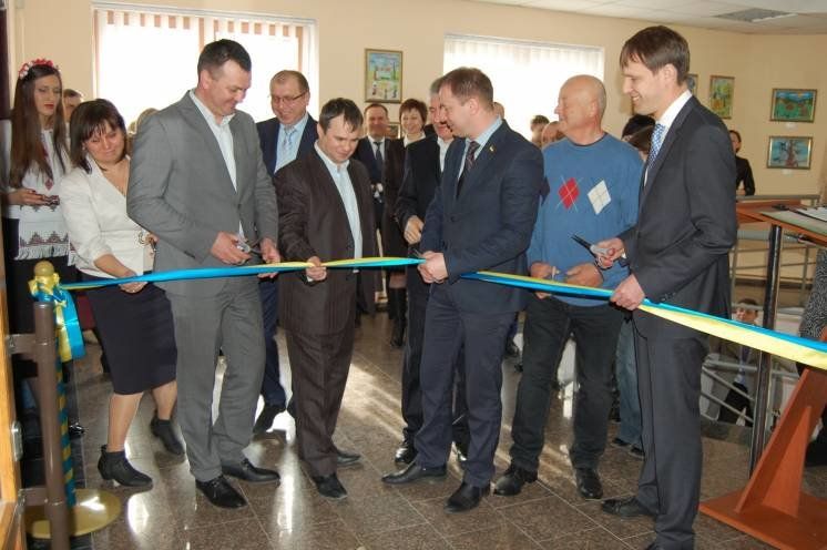 У Тернополі відкрили модернізований Офіс з обслуговування великих платників податків (ФОТО)