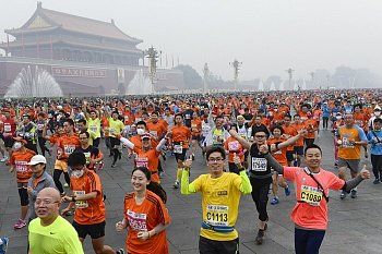 У Китаї учасники марафону з’їли мило, прийнявши його за енергетичні батончики
