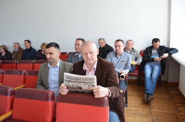Державну пресу на Тернопільщині відпускають у «вільне плавання» неохоче