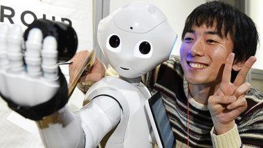 У Японії робот пішов до школи