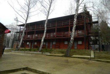 На Тернопільщині наклали арешт на базу відпочинку, незаконно збудовану на території заповідника чернівчанином (ФОТО)
