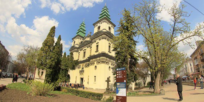 На Тернопільщині – 1825 релігійних організації та 24 конфесії, напрямків і течій