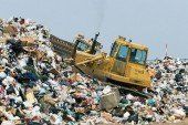 На одного українця припадає 300 тонн відходів: як забруднюють країну (інфографіка)