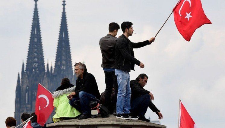 Турецька розвідка має в Німеччині шість тисяч шпигунів