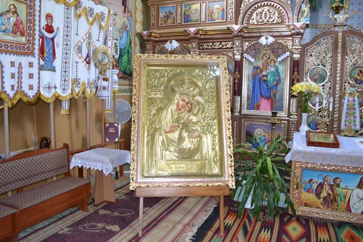 У селі Чернихів на Тернопільщині відновили прощу до чудотворної ікони (ФОТО)