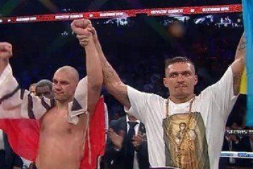 Олександр Усик здобув титул чемпіона світу у першій важкій вазі за версією WBO