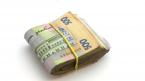Почали підробляти банкноти у 500 гривень: як відрізнити підробки