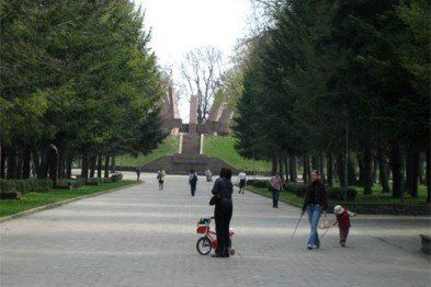 У Старому парку в Тернополі з’явиться спортивний майданчик і відпочинкова зона