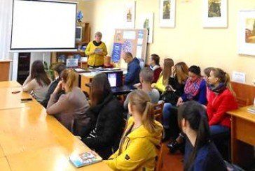 Чортківським студентам гуманітарно-педагогічного коледжу розповіли про ринок праці та ЄС (ФОТО)