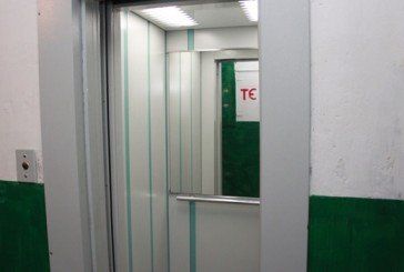 У багатоповерхівках Тернополя встановлюють ліфти з антивандальним покриттям