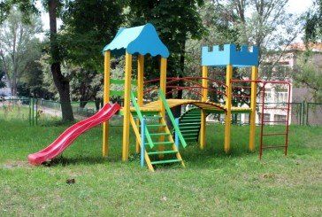У Тернополі до кінця року облаштують ще сім дитячих майданчиків