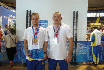 Юний збаражчанин Роман Баланюк став чемпіоном світу з гирьового спорту (ФОТО)
