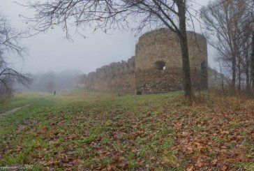 Микулинецький замок на Тернопільщині увійшов до списку наймальовничіших замкових руїн України