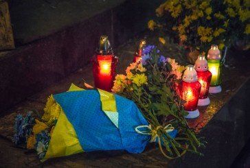 У Тернополі запалили свічки та  помолились за тих, хто  загинув на Майдані (ФОТОРЕПОРТАЖ)