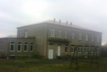 Понад 20 років пустувало та руйнувалося приміщення колишнього дитячого садка в селі Кривчики на Тернопільщині
