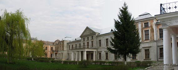 Литва передала Вишнівецькому палацу на Тернопільщині колекцію портретів видатних князів
