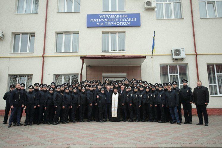 У Тернополі звання офіцера отримав 191 полісмен (ФОТО)