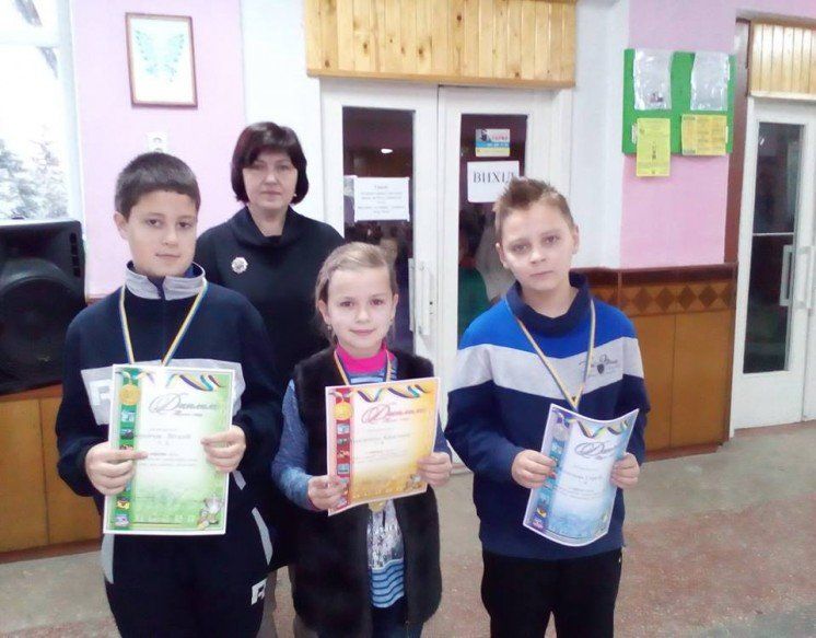 Хоростківських школярів нагородили за успіхи у шахових змаганнях (ФОТО)
