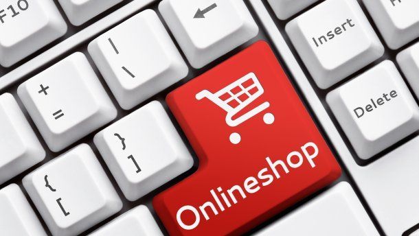 Споживчі товари українці воліють купувати в Інтернеті на сервісах оголошень (ІНФОГРАФІКА)