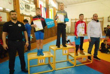 Юні тернополяни стали переможцями міжнародного турніру з вільної боротьби у Братиславі (ФОТО)