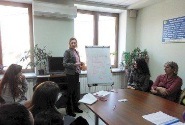 У жіночому клубі «Гармонія» в Тернополі навчалися мистецтву розв’язання конфліктів (ФОТО) 
