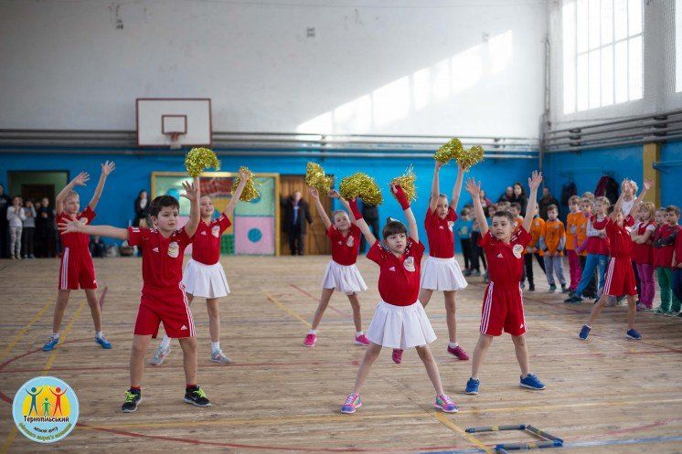 Тернопільські школярі змагалися за першість у спортивному фестивалі «Ігри патріотів» (ФОТО)
