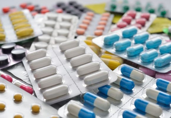 Стало відомо, у яких аптеках Тернополя можна отримати безкоштовні ліки (СПИСОК)