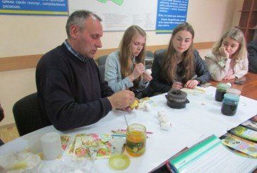 Для безробітних Тернопільщини провели майстер-клас з писанкарства (ФОТО)