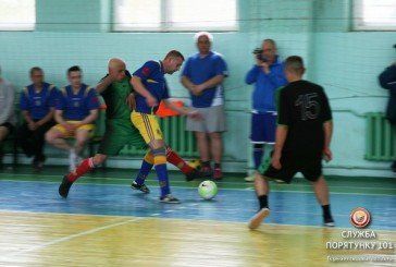 Тернопільські рятувальники провели чемпіонат з міні-футболу (ФОТО)