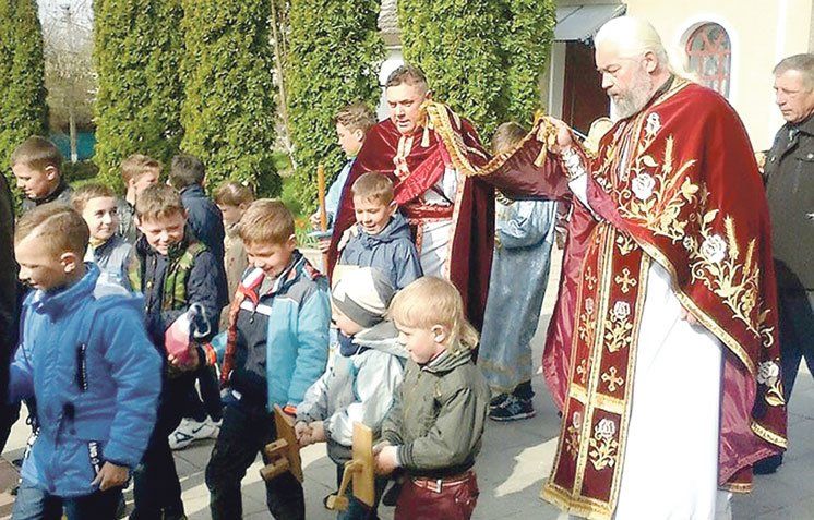 У селі Сосулівці на Тернопільщині парафіяни двох конфесій об’єдналися (ФОТО)