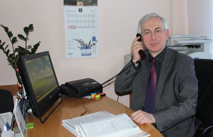 Декларування доходів громадянами: актуальні питання та відповіді під час телефонної «гарячої» лінії у Тернопільській ОДПІ (ФОТО)