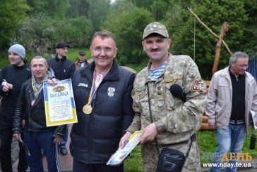 Є ще у Тернополі справжні козаки! (ФОТО)