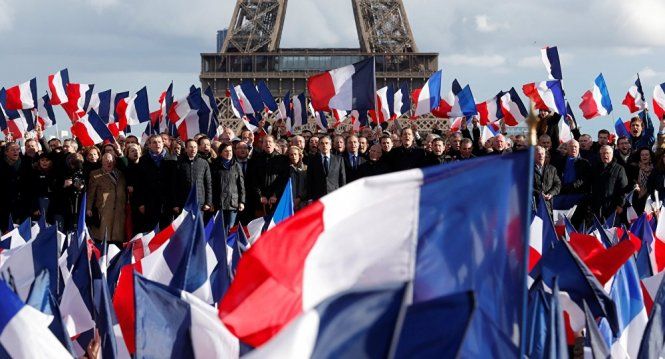 Французьким чиновникам заборонять працевлаштовувати родичів