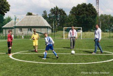 У Шумській ОТГ відкрили футбольне поле зі штучним покриттям (ФОТО)