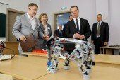 Російський робот-слон за 12 млрд виявився іграшкою LEGO (ФОТО)
