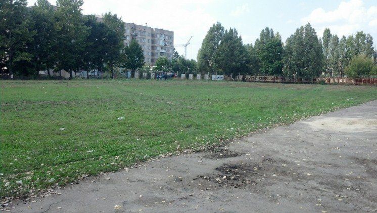 У Тернополі капітально відремонтують стадіон колишнього «Комбайнового заводу»