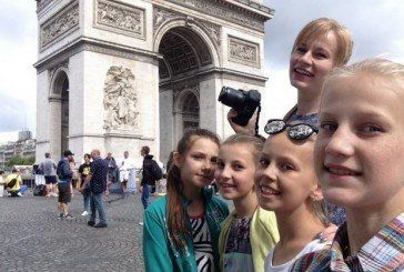 Юні танцівниці зі Збаража, що на Тернопільщині, підкорили Париж (ФОТО)
